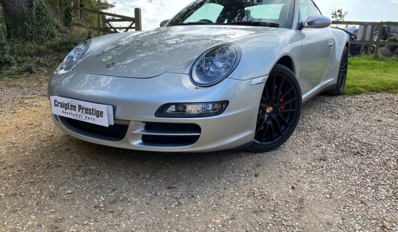 Porsche 911 Carrera 4S (997) full