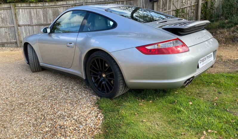 Porsche 911 Carrera 4S (997) full