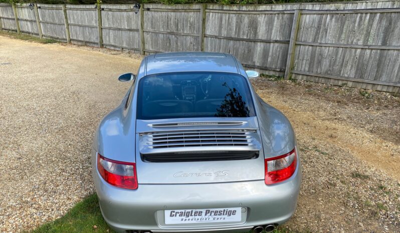 Porsche 911 Carrera 4S (997) full