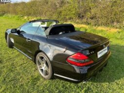 Mercedes-Benz SL63 AMG full