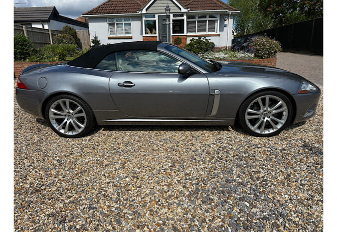 2008 Jaguar XKR 4.2 V8 full