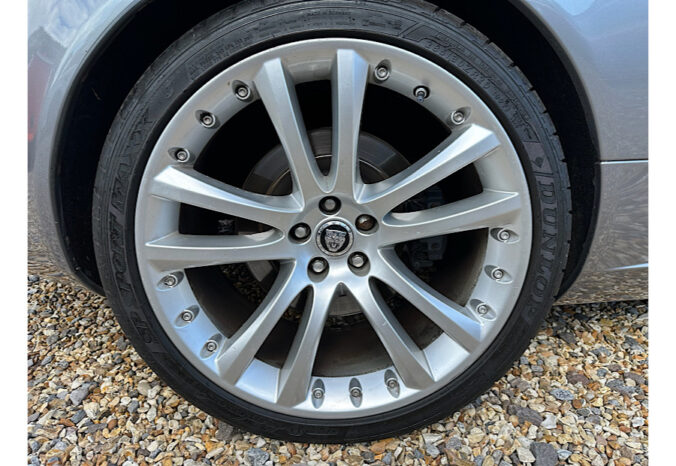 2008 Jaguar XKR 4.2 V8 full