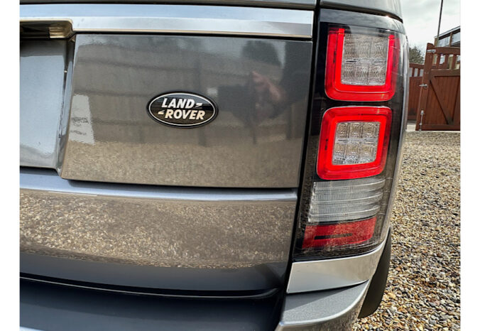 Range Rover Vogue SE full