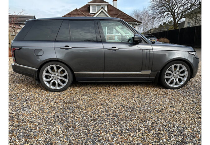 Range Rover Vogue SE full
