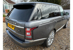 Range Rover Vogue SE full