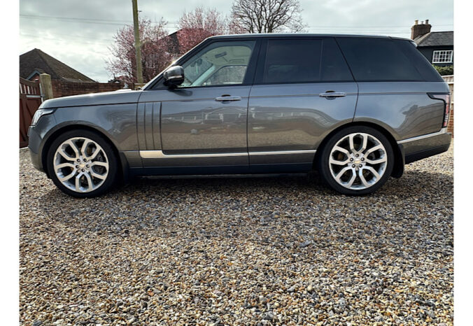 Range Rover Vogue SE full
