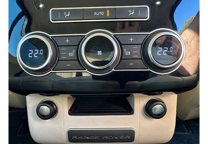Range Rover Vogue SE full