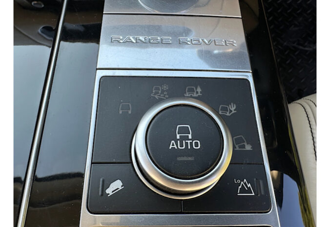 Range Rover Vogue SE full