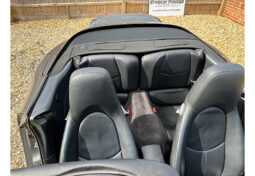 Porsche 911 Carrera S Convertable (997) full