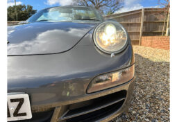 Porsche 911 Carrera S Convertable (997) full